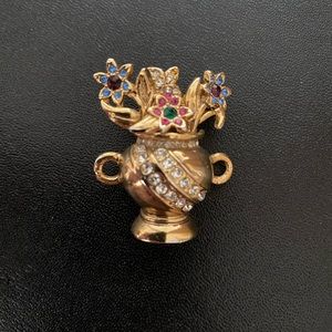 Vintage gold-toned multicolored rhinestone flower pot brooch